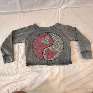 Designer- DENNY’s Clothing Gray Cropped Sweatshirt with Heart Design